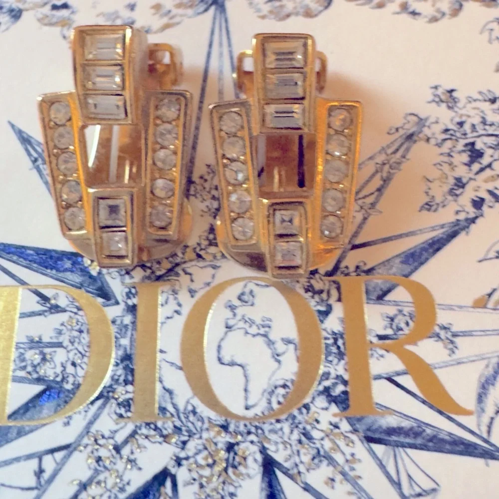 Dior Treasure, Clip on earrings gold plated with stones. Stunning